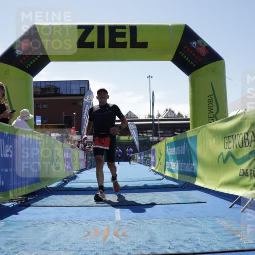 09.08.2026 - GEWOBA Citytriathlon Bremen Yannick Fuchs http://msf.ph/oto/9945645 09.08.2026 14:26:46 Ziel 871, 1140 meine-sportfotos.de