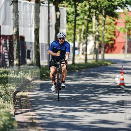 09.08.2026 - GEWOBA Citytriathlon Bremen Michael Burmester http://msf.ph/oto/9945680 09.08.2026 10:44:16 Radfahren 383, 441 meine-sportfotos.de