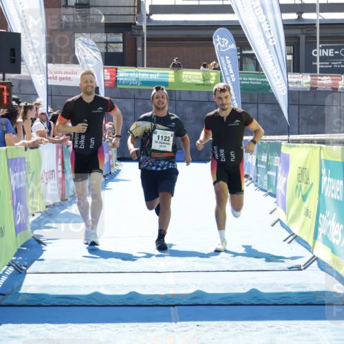 09.08.2026 - GEWOBA Citytriathlon Bremen Yannick Fuchs http://msf.ph/oto/9945740 09.08.2026 14:28:20 Ziel 1122 meine-sportfotos.de