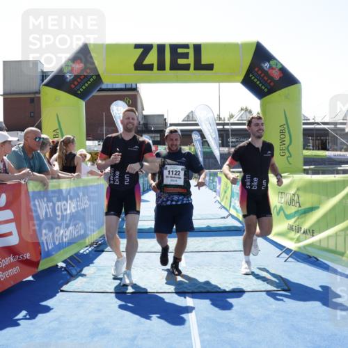09.08.2026 - GEWOBA Citytriathlon Bremen Yannick Fuchs http://msf.ph/oto/9945746 09.08.2026 14:28:22 Ziel 1122 meine-sportfotos.de