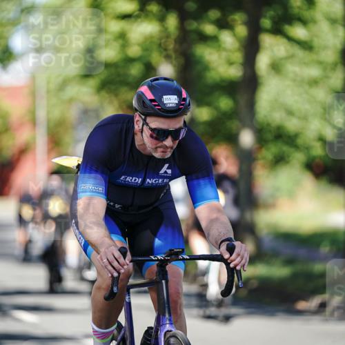 09.08.2026 - GEWOBA Citytriathlon Bremen Michael Burmester http://msf.ph/oto/9945764 09.08.2026 10:45:38 Radfahren 355, 400 meine-sportfotos.de
