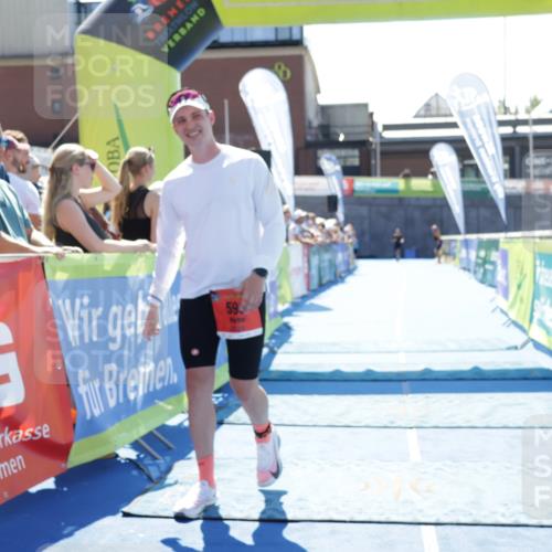 09.08.2026 - GEWOBA Citytriathlon Bremen Yannick Fuchs http://msf.ph/oto/9945797 09.08.2026 14:29:03 Ziel 593, 813 meine-sportfotos.de