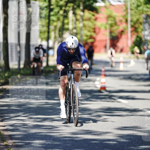 09.08.2026 - GEWOBA Citytriathlon Bremen Michael Burmester http://msf.ph/oto/9945816 09.08.2026 10:46:14 Radfahren 325, 328, 332, 343, 364, 366, 379, 407, 408, 502 meine-sportfotos.de