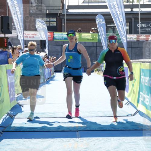 09.08.2026 - GEWOBA Citytriathlon Bremen Yannick Fuchs http://msf.ph/oto/9945837 09.08.2026 14:29:34 Ziel 1104 meine-sportfotos.de