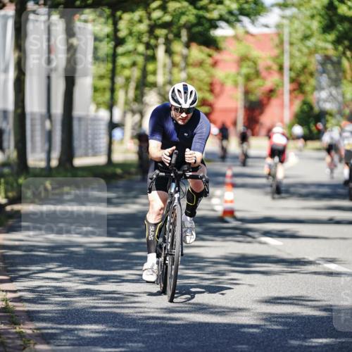 09.08.2026 - GEWOBA Citytriathlon Bremen Michael Burmester http://msf.ph/oto/9945851 09.08.2026 10:46:32 Radfahren 328, 332, 343, 364, 369, 411, 502 meine-sportfotos.de