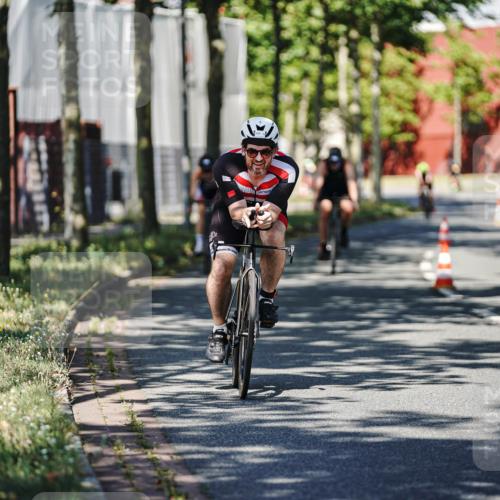 09.08.2026 - GEWOBA Citytriathlon Bremen Michael Burmester http://msf.ph/oto/9945855 09.08.2026 10:46:37 Radfahren 340, 369, 403, 411, 447 meine-sportfotos.de