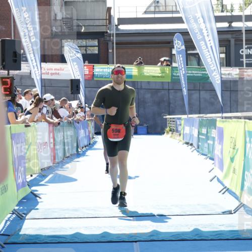 09.08.2026 - GEWOBA Citytriathlon Bremen Yannick Fuchs http://msf.ph/oto/9945859 09.08.2026 14:29:45 Ziel 598, 1010, 1010 meine-sportfotos.de