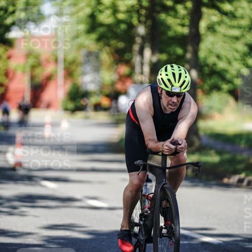 09.08.2026 - GEWOBA Citytriathlon Bremen Michael Burmester http://msf.ph/oto/9945877 09.08.2026 10:46:45 Radfahren 340, 403, 406, 411, 447 meine-sportfotos.de