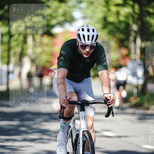 09.08.2026 - GEWOBA Citytriathlon Bremen Michael Burmester http://msf.ph/oto/9945913 09.08.2026 10:47:00 Radfahren 125, 131, 249, 304, 329, 362, 368, 392, 406 meine-sportfotos.de