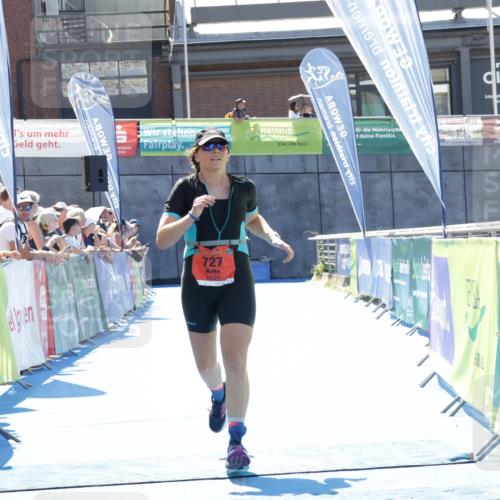 09.08.2026 - GEWOBA Citytriathlon Bremen Yannick Fuchs http://msf.ph/oto/9945916 09.08.2026 14:30:55 Ziel 544, 727 meine-sportfotos.de