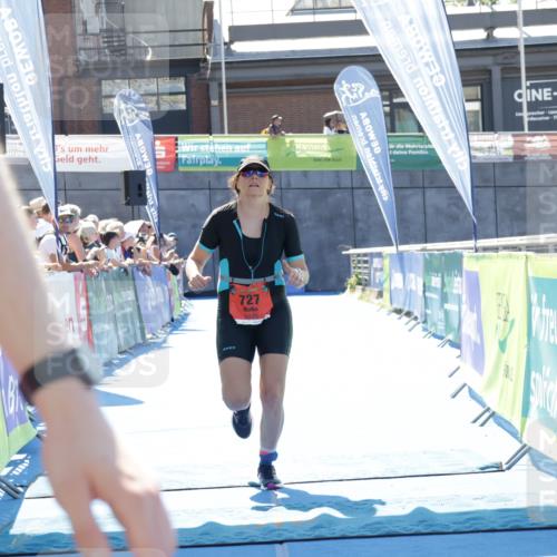 09.08.2026 - GEWOBA Citytriathlon Bremen Yannick Fuchs http://msf.ph/oto/9945918 09.08.2026 14:30:55 Ziel 544, 727 meine-sportfotos.de