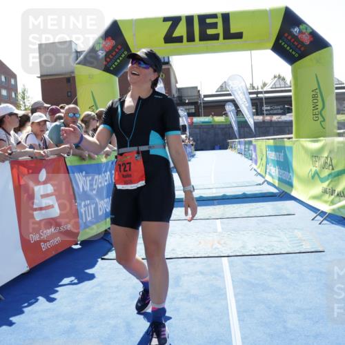 09.08.2026 - GEWOBA Citytriathlon Bremen Yannick Fuchs http://msf.ph/oto/9945919 09.08.2026 14:30:58 Ziel 727 meine-sportfotos.de