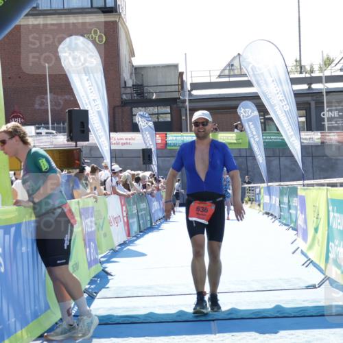 09.08.2026 - GEWOBA Citytriathlon Bremen Yannick Fuchs http://msf.ph/oto/9945925 09.08.2026 14:31:24 Ziel 583, 636 meine-sportfotos.de