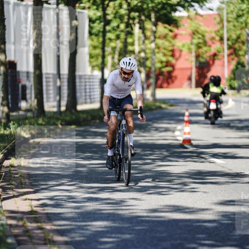 09.08.2026 - GEWOBA Citytriathlon Bremen Michael Burmester http://msf.ph/oto/9945928 09.08.2026 10:47:10 Radfahren 103, 125, 249, 304, 359, 362, 382, 392 meine-sportfotos.de