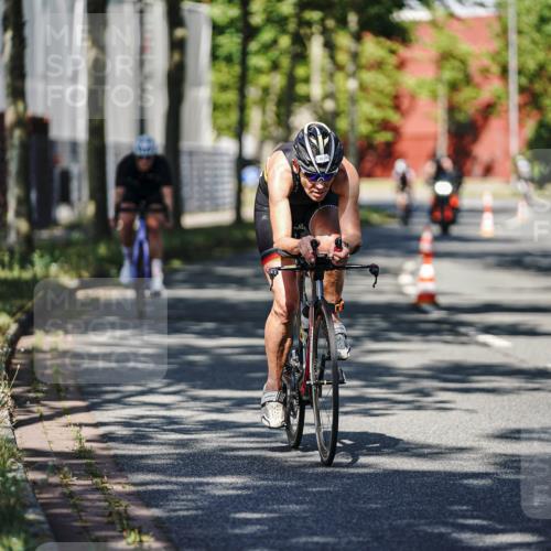 09.08.2026 - GEWOBA Citytriathlon Bremen Michael Burmester http://msf.ph/oto/9945945 09.08.2026 10:47:35 Radfahren 295, 298, 479, 516 meine-sportfotos.de