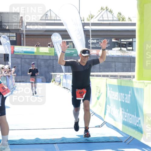 09.08.2026 - GEWOBA Citytriathlon Bremen Yannick Fuchs http://msf.ph/oto/9945960 09.08.2026 14:31:43 Ziel 750, 804 meine-sportfotos.de