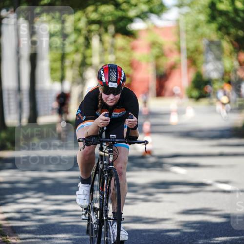 09.08.2026 - GEWOBA Citytriathlon Bremen Michael Burmester http://msf.ph/oto/9945961 09.08.2026 10:47:48 Radfahren 295, 363, 396, 437, 479 meine-sportfotos.de