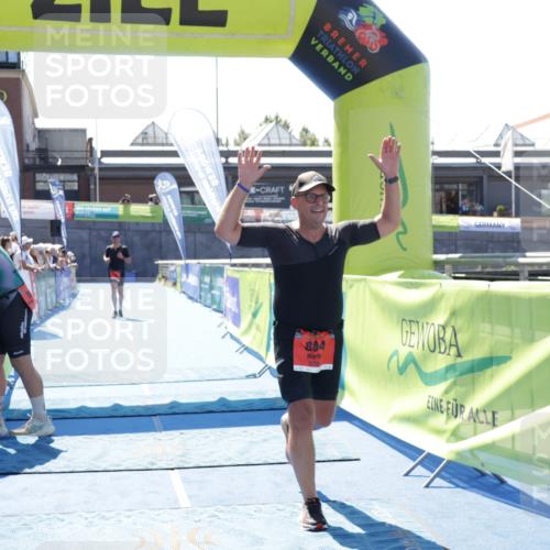 09.08.2026 - GEWOBA Citytriathlon Bremen Yannick Fuchs http://msf.ph/oto/9945967 09.08.2026 14:31:44 Ziel 750, 804 meine-sportfotos.de