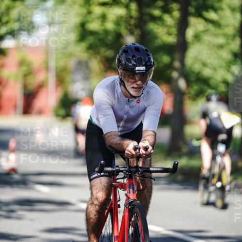 09.08.2026 - GEWOBA Citytriathlon Bremen Michael Burmester http://msf.ph/oto/9945992 09.08.2026 10:47:58 Radfahren 25, 177, 300, 327, 363, 396, 437 meine-sportfotos.de