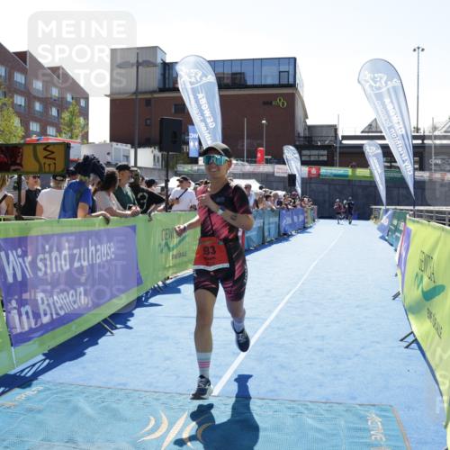 09.08.2026 - GEWOBA Citytriathlon Bremen Yannick Fuchs http://msf.ph/oto/9945999 09.08.2026 14:32:14 Ziel 933 meine-sportfotos.de