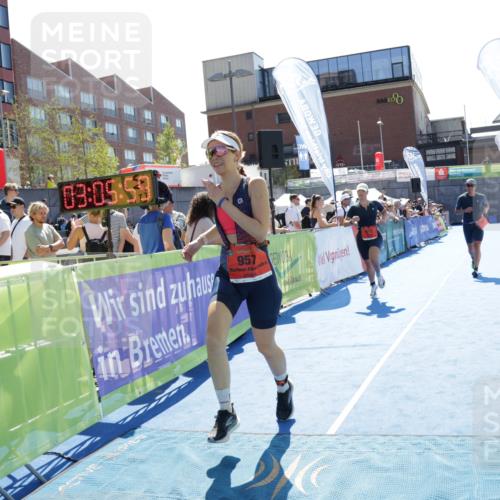 09.08.2026 - GEWOBA Citytriathlon Bremen Yannick Fuchs http://msf.ph/oto/9946015 09.08.2026 14:32:22 Ziel 782, 915, 957 meine-sportfotos.de