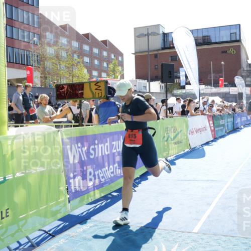09.08.2026 - GEWOBA Citytriathlon Bremen Yannick Fuchs http://msf.ph/oto/9946023 09.08.2026 14:32:23 Ziel 782, 915, 957 meine-sportfotos.de