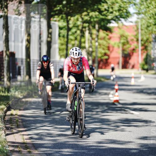09.08.2026 - GEWOBA Citytriathlon Bremen Michael Burmester http://msf.ph/oto/9946060 09.08.2026 10:49:18 Radfahren 294, 413, 430, 454, 497 meine-sportfotos.de