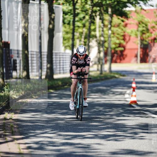 09.08.2026 - GEWOBA Citytriathlon Bremen Michael Burmester http://msf.ph/oto/9946075 09.08.2026 10:49:37 Radfahren 299, 320, 413, 508 meine-sportfotos.de