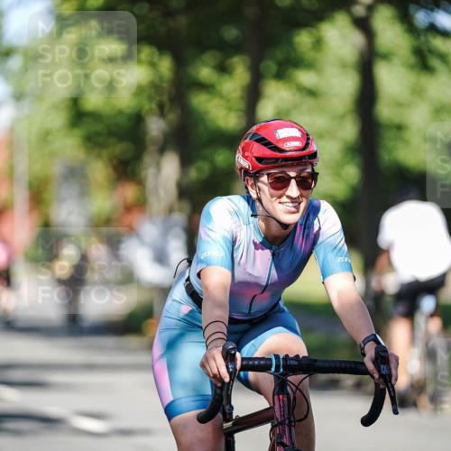 09.08.2026 - GEWOBA Citytriathlon Bremen Michael Burmester http://msf.ph/oto/9946112 09.08.2026 10:50:20 Radfahren 27, 39, 63, 129, 189, 215, 288, 350, 385, 419, 457 meine-sportfotos.de