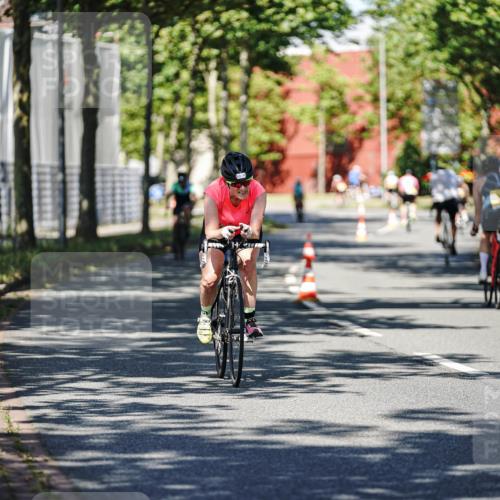 09.08.2026 - GEWOBA Citytriathlon Bremen Michael Burmester http://msf.ph/oto/9946114 09.08.2026 10:50:24 Radfahren 27, 39, 63, 129, 215, 288, 350, 385, 419, 450, 457 meine-sportfotos.de