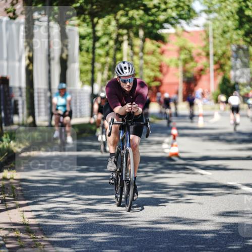 09.08.2026 - GEWOBA Citytriathlon Bremen Michael Burmester http://msf.ph/oto/9946119 09.08.2026 10:50:37 Radfahren 1, 7, 63, 83, 337, 350, 450, 470, 481, 482, 486, 532 meine-sportfotos.de