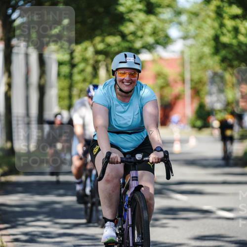 09.08.2026 - GEWOBA Citytriathlon Bremen Michael Burmester http://msf.ph/oto/9946126 09.08.2026 10:50:41 Radfahren 1, 7, 83, 313, 337, 450, 470, 481, 482, 486, 526, 532 meine-sportfotos.de