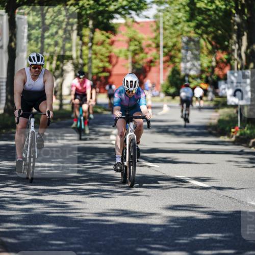 09.08.2026 - GEWOBA Citytriathlon Bremen Michael Burmester http://msf.ph/oto/9946147 09.08.2026 10:50:56 Radfahren 137, 167, 173, 313, 330, 337, 344, 370, 452, 453, 481, 482, 493, 503, 526 meine-sportfotos.de