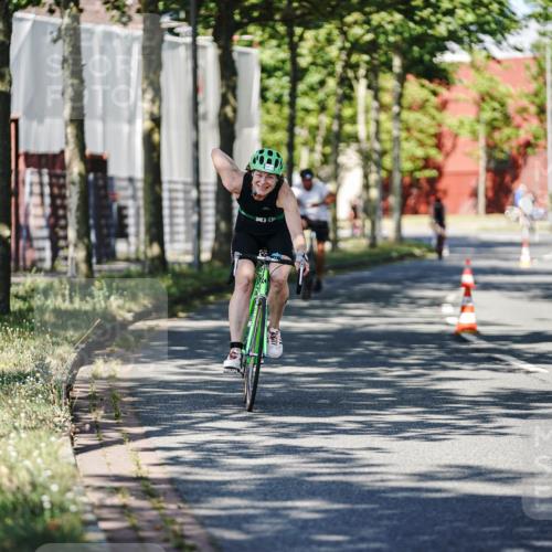 09.08.2026 - GEWOBA Citytriathlon Bremen Michael Burmester http://msf.ph/oto/9946158 09.08.2026 10:51:01 Radfahren 137, 167, 173, 311, 313, 330, 344, 370, 452, 453, 493, 503 meine-sportfotos.de