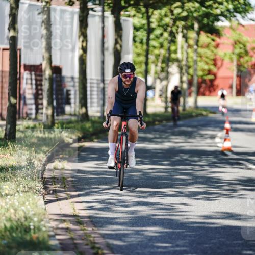09.08.2026 - GEWOBA Citytriathlon Bremen Michael Burmester http://msf.ph/oto/9946165 09.08.2026 10:51:09 Radfahren 173, 311, 344, 453, 456, 493, 500, 503 meine-sportfotos.de