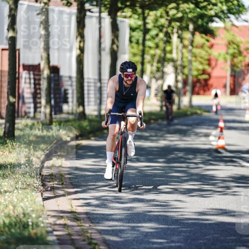 09.08.2026 - GEWOBA Citytriathlon Bremen Michael Burmester http://msf.ph/oto/9946166 09.08.2026 10:51:10 Radfahren 173, 311, 344, 453, 456, 493, 500, 503 meine-sportfotos.de