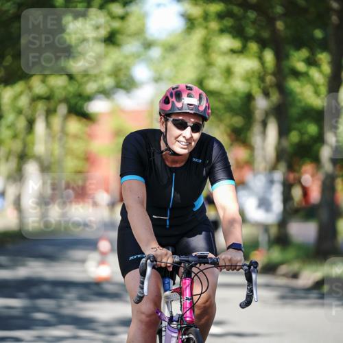 09.08.2026 - GEWOBA Citytriathlon Bremen Michael Burmester http://msf.ph/oto/9946173 09.08.2026 10:51:16 Radfahren 311, 344, 456, 500 meine-sportfotos.de