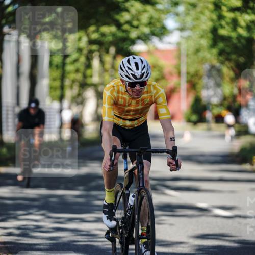 09.08.2026 - GEWOBA Citytriathlon Bremen Michael Burmester http://msf.ph/oto/9946187 09.08.2026 10:51:43 Radfahren 47, 57, 95, 209 meine-sportfotos.de