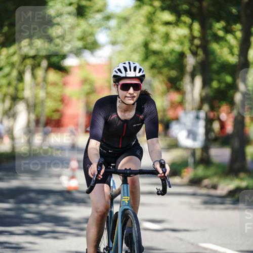 09.08.2026 - GEWOBA Citytriathlon Bremen Michael Burmester http://msf.ph/oto/9946201 09.08.2026 10:51:58 Radfahren 47, 141, 209, 448, 455, 484, 515 meine-sportfotos.de