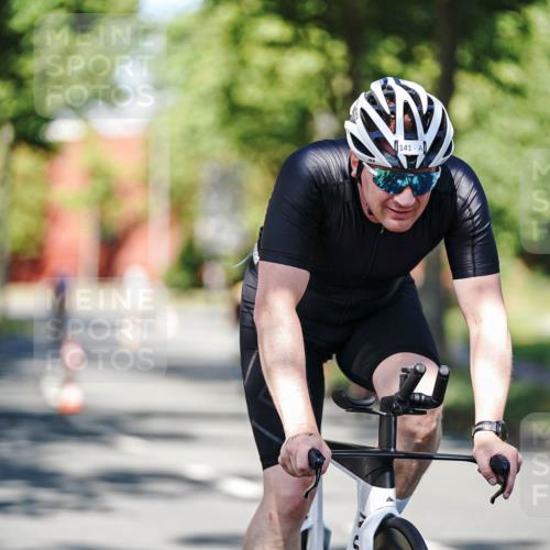 09.08.2026 - GEWOBA Citytriathlon Bremen Michael Burmester http://msf.ph/oto/9946205 09.08.2026 10:52:03 Radfahren 15, 141, 448, 455, 483, 484, 515 meine-sportfotos.de