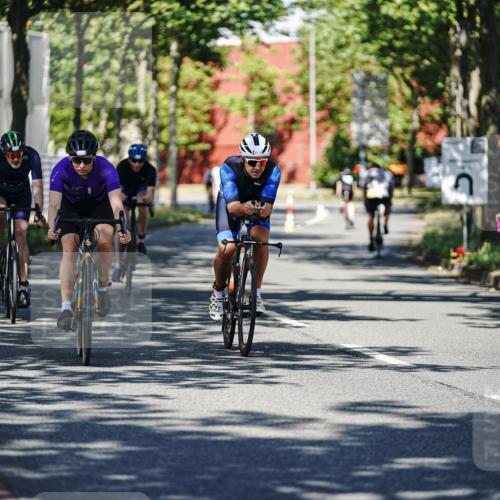 09.08.2026 - GEWOBA Citytriathlon Bremen Michael Burmester http://msf.ph/oto/9946207 09.08.2026 10:52:09 Radfahren 15, 43, 141, 374, 483, 484 meine-sportfotos.de
