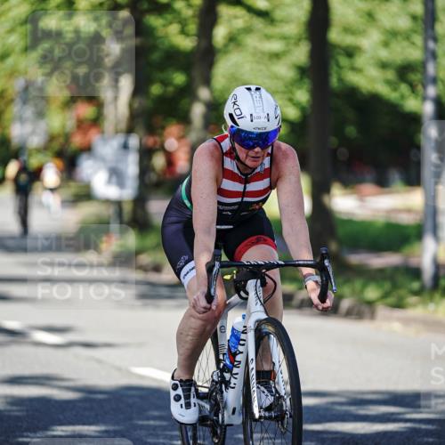 09.08.2026 - GEWOBA Citytriathlon Bremen Michael Burmester http://msf.ph/oto/9946221 09.08.2026 10:52:39 Radfahren 181, 305, 510 meine-sportfotos.de