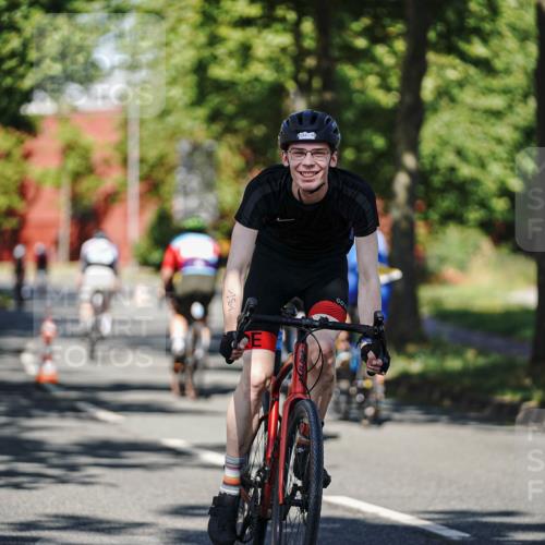 09.08.2026 - GEWOBA Citytriathlon Bremen Michael Burmester http://msf.ph/oto/9946230 09.08.2026 10:52:47 Radfahren 181, 305, 445, 510, 521 meine-sportfotos.de