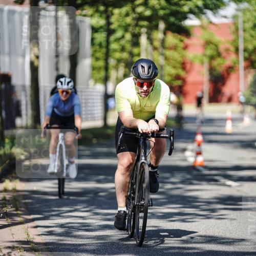 09.08.2026 - GEWOBA Citytriathlon Bremen Michael Burmester http://msf.ph/oto/9946243 09.08.2026 10:53:03 Radfahren 23, 175, 233, 241, 353, 445 meine-sportfotos.de