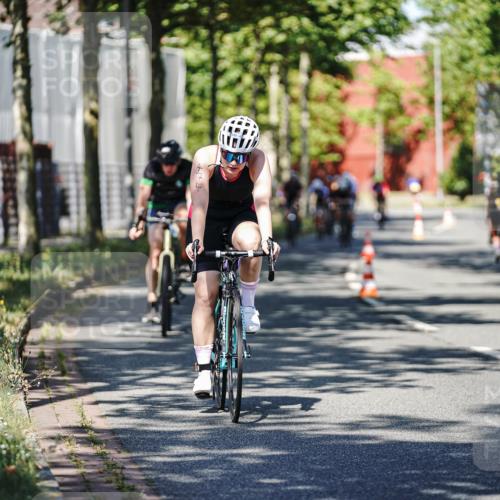 09.08.2026 - GEWOBA Citytriathlon Bremen Michael Burmester http://msf.ph/oto/9946258 09.08.2026 10:53:18 Radfahren 19, 23, 29, 139, 151, 233, 474, 522 meine-sportfotos.de