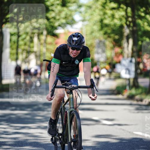 09.08.2026 - GEWOBA Citytriathlon Bremen Michael Burmester http://msf.ph/oto/9946262 09.08.2026 10:53:20 Radfahren 19, 21, 29, 139, 151, 233, 461, 474, 522 meine-sportfotos.de