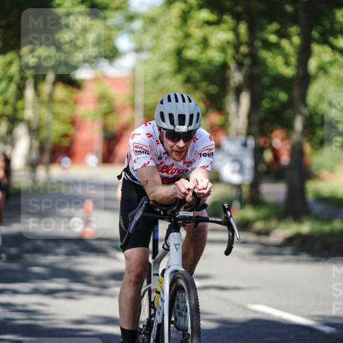 09.08.2026 - GEWOBA Citytriathlon Bremen Michael Burmester http://msf.ph/oto/9946304 09.08.2026 10:54:01 Radfahren 193, 247, 292, 367, 473, 501 meine-sportfotos.de