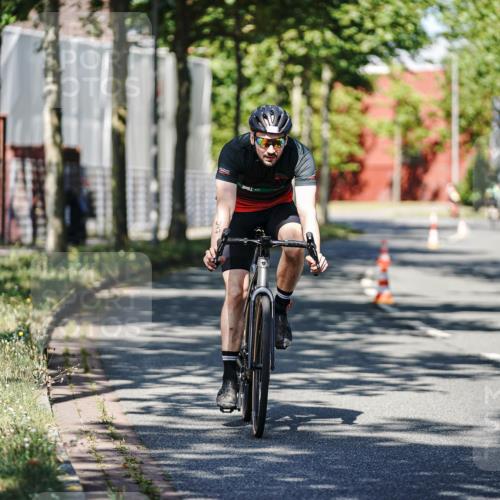 09.08.2026 - GEWOBA Citytriathlon Bremen Michael Burmester http://msf.ph/oto/9946310 09.08.2026 10:54:05 Radfahren 193, 247, 367, 473 meine-sportfotos.de