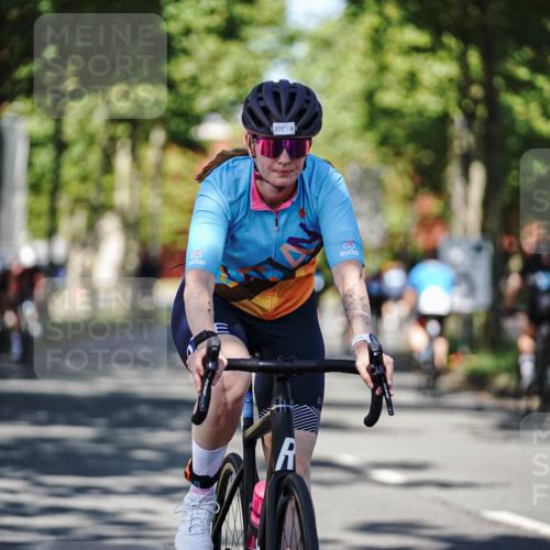 09.08.2026 - GEWOBA Citytriathlon Bremen Michael Burmester http://msf.ph/oto/9946372 09.08.2026 10:55:08 Radfahren 37, 53, 169, 187, 201, 207, 303, 390, 471, 476, 513, 530 meine-sportfotos.de