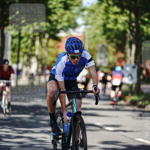 09.08.2026 - GEWOBA Citytriathlon Bremen Michael Burmester http://msf.ph/oto/9946383 09.08.2026 10:55:18 Radfahren 53, 123, 169, 187, 237, 471, 527 meine-sportfotos.de